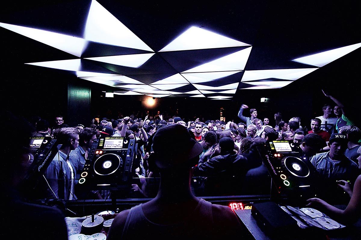 Arnold_Werner_Architekten_Bob_Beaman_Music_Club_04