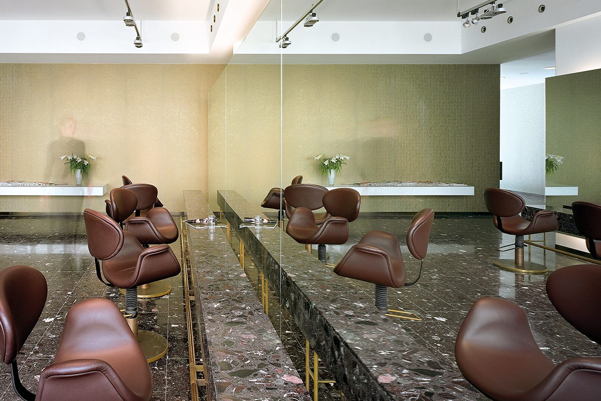 Arnold_Werner_Architekten_Friseur_Maximilianhoefe_01
