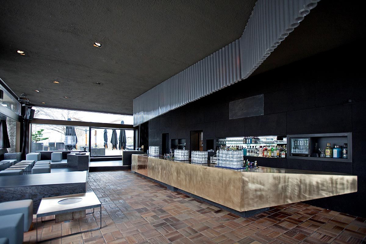 Arnold_Werner_Edmoses_Bar_02